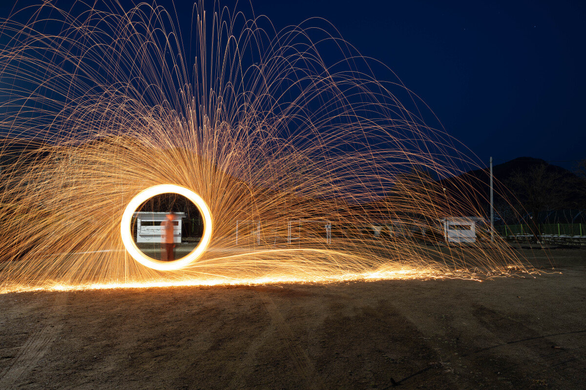 한국을 대표하는 민속놀이 중 하나인 쥐불놀이. 강원 영월에서는 내년 2월까지 매주 주말에 ‘영월 겨울 쥐불놀이 축제’가 열린다. 영월군 제공