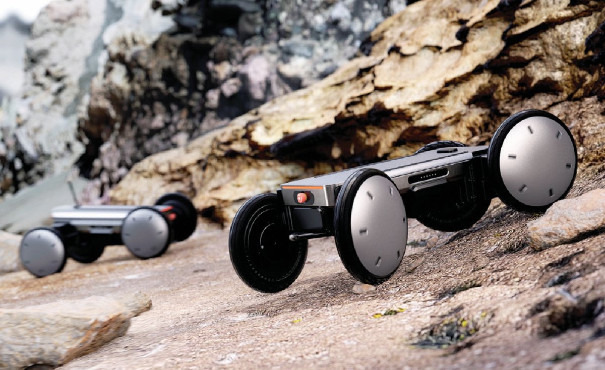 현대차·기아의 차세대 모빌리티 로봇 플랫폼인 모베드 양산형 모델이 험난한 지형을 달리고 있다. 현대차그룹 제공