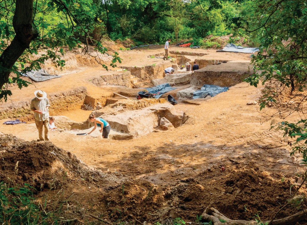 영국 연구진이 최근 학술지 ‘네이처’를 통해 40만 년 전 인류가 의도적으로 불을 피운 흔적을 발견했다고 발표했다. 사진은 영국 바넘 유적. 뉴시스