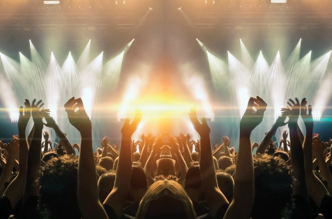 K팝 팬덤은 소비와 헌신으로 K팝 산업을 떠받치는 기둥이다. GETTYIMAGES