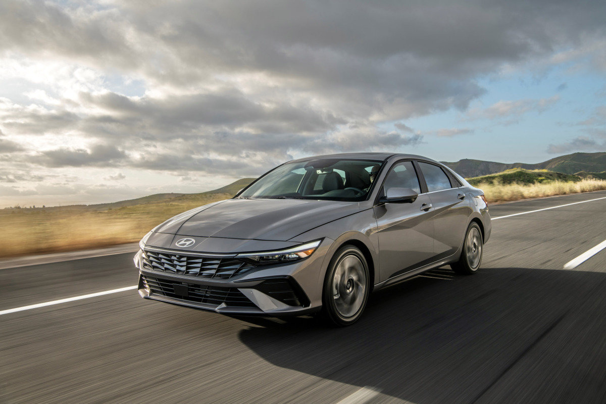 현대차 아반떼 하이브리드. 현대자동차그룹 제공