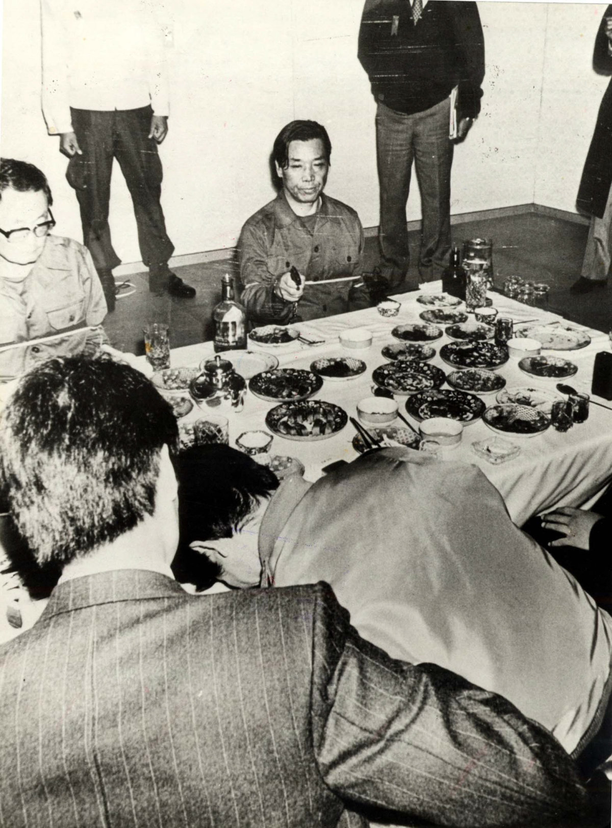 ‘시바스 리갈 12년’은 10·26 사태 당시 연회장에 놓여 있던 술로 알려지며 ‘대통령의 위스키’로 불렸다. 동아DB