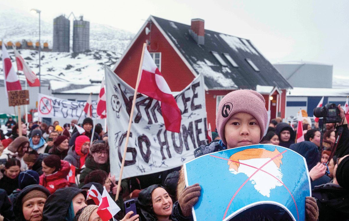 그린란드 수도 누크에서 1월 17일 열린 트럼프 대통령 반대 시위. 뉴시스