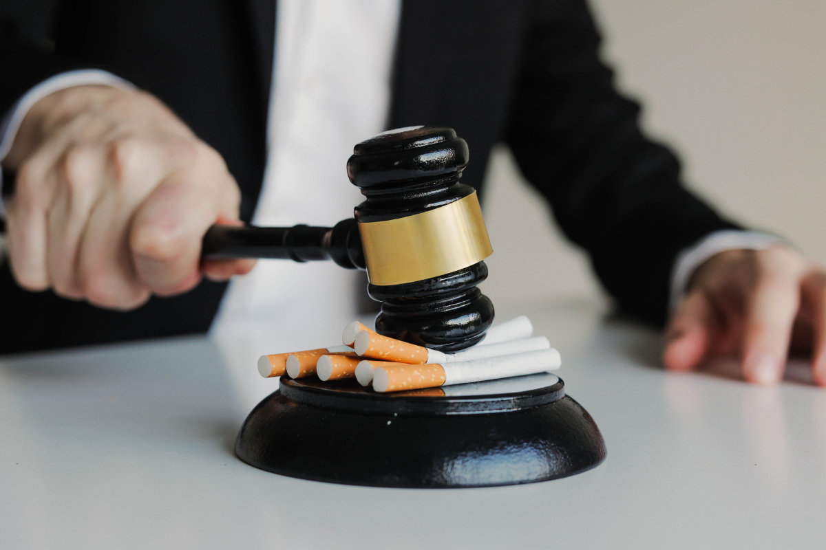 공중보건을 위협하는 담배를 규제하려면 정책적 노력이 필요하다. GETTYIMAGES