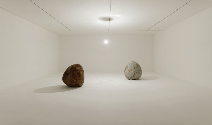 이우환 ‘Relatum-Dialogue’, 국제갤러리 설치 전경
ⓒUfan Lee/ADAGP, Paris – SACK, Seoul 2023