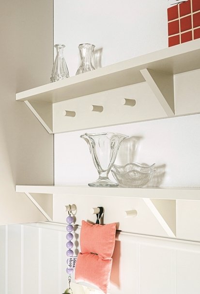 루버 벽과 어울리게 프렌치 디테일을 곳곳에 더했다. 