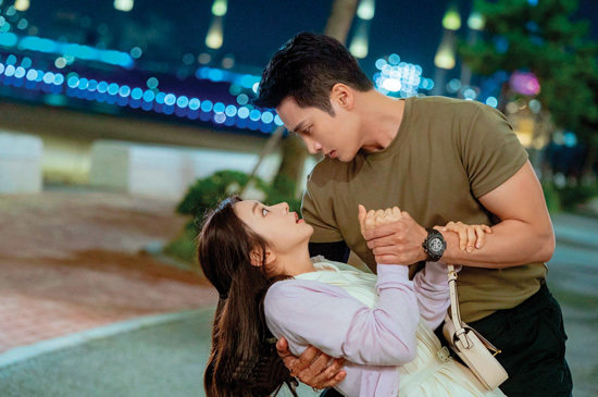 ‌tvN 드라마 ‘스프링 피버’에서 선재규 역할을 맡은 배우 안보현.