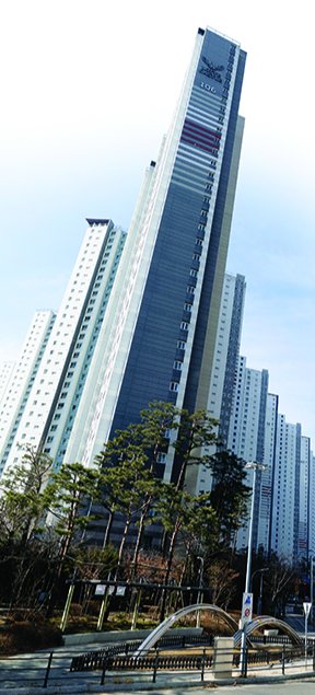 수지의 대장으로 떠오른 롯데캐슬골드타운. 