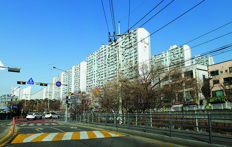 대형 평형 위주의 가성비 높은 구축 LG빌리지.  