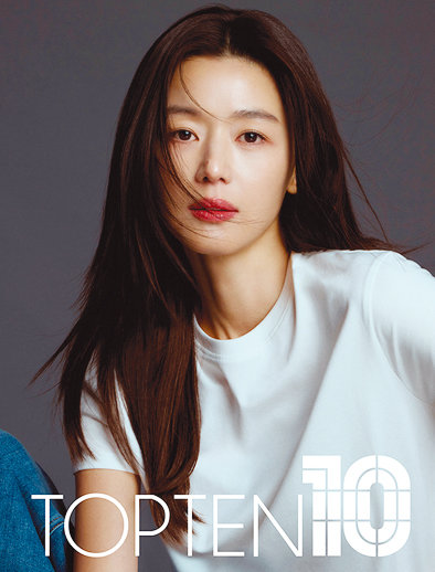 탑텐은 ‘굿웨어’의 아이콘으로 전지현을 선택했다. 