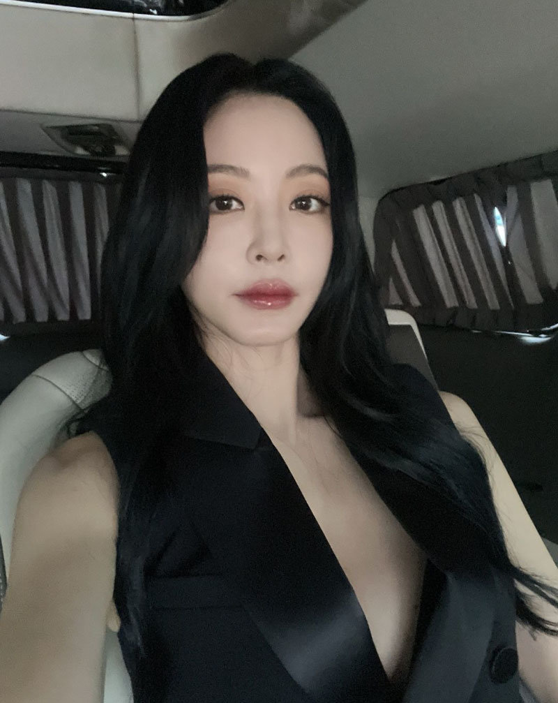 Photo = Han Ye-seul SNS