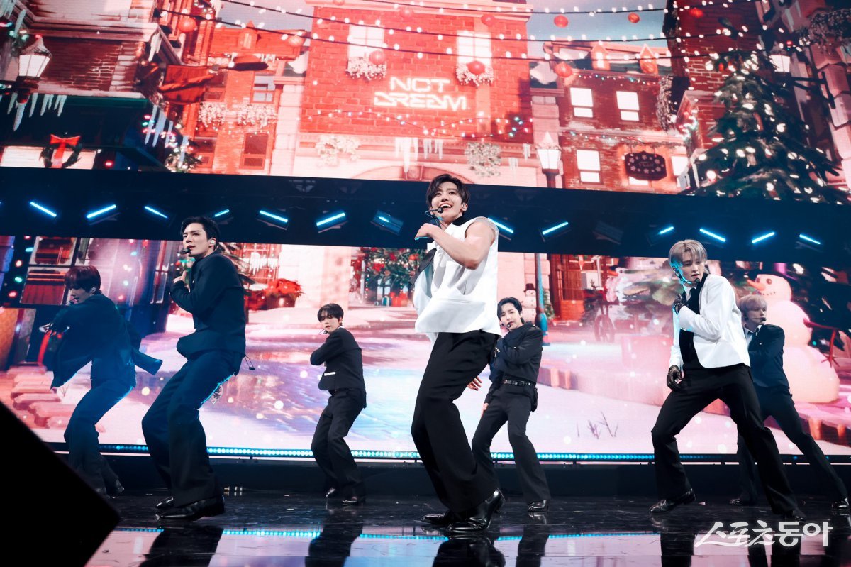 A performance by the group NCT Dream during the US ‘Jingle Ball Tour’. Photo courtesy of iHeartRadio