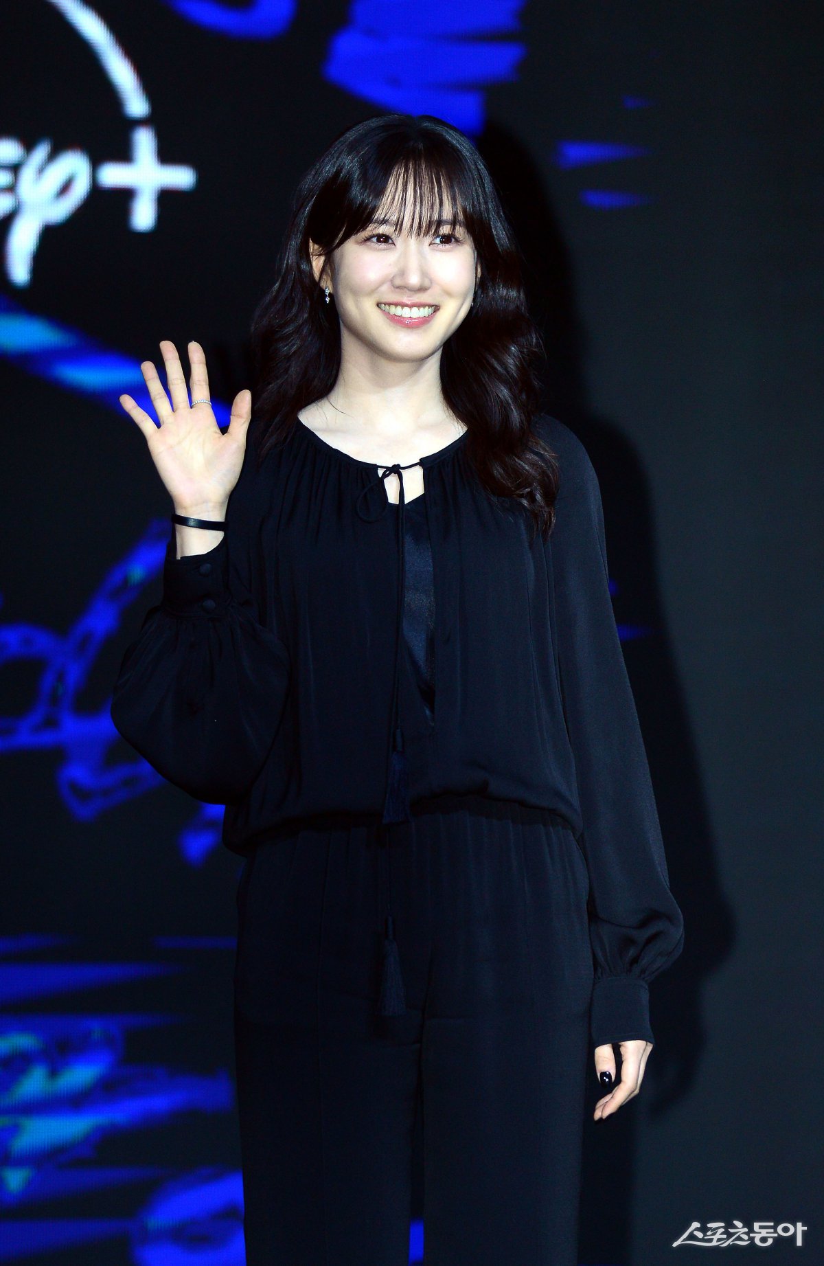 Actress Park Eun-bin poses for a photo time at the production presentation for the Disney Plus original drama ‘Hyperknife‘ held at the Conrad Seoul Hotel in Yeongdeungpo-gu, Seoul on the 17th. Reporter Kim Jong-won won@donga.com