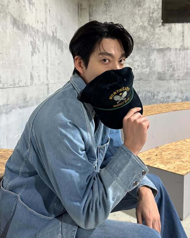 Kim Woo-bin SNS capture