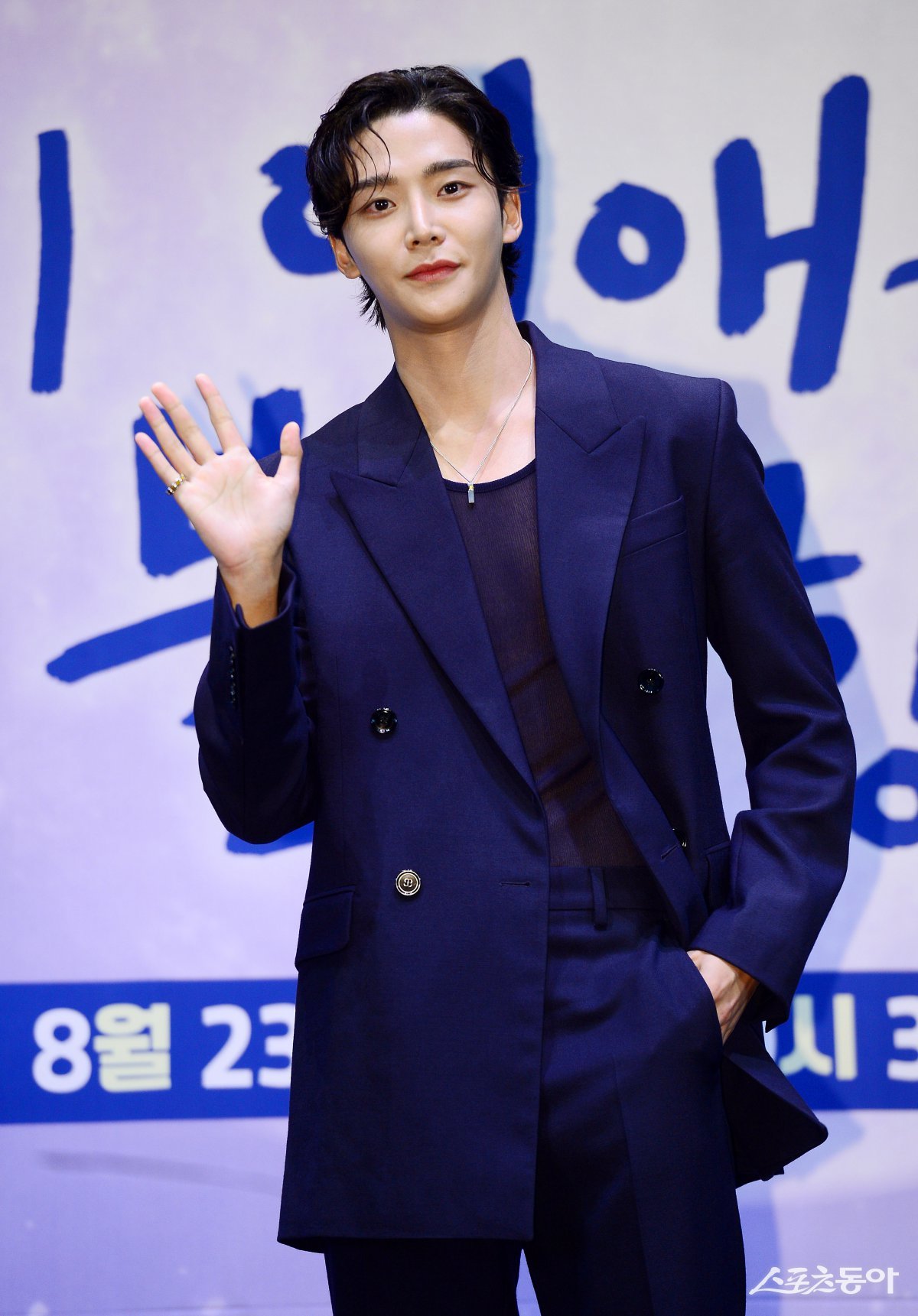 Rowoon, boasting immense popularity ahead of enlistment in July ...