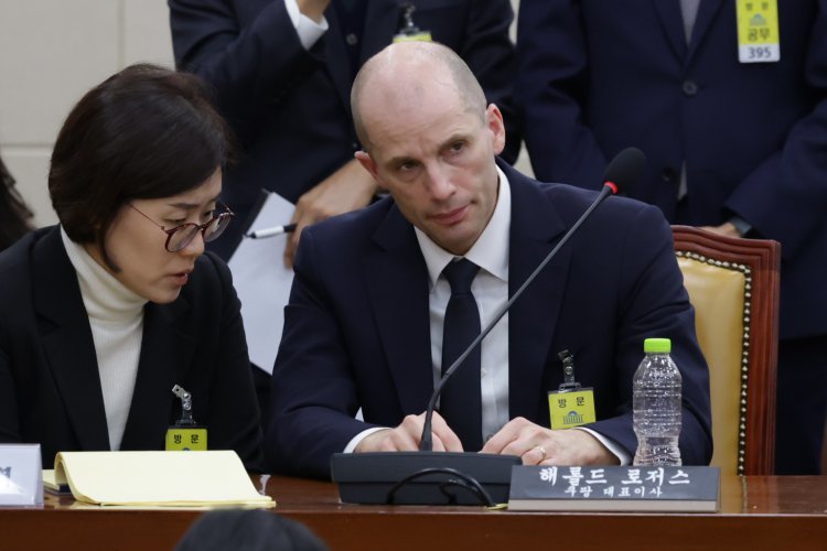 “쿠팡 영업정지 여부 공정위와 논의 중”