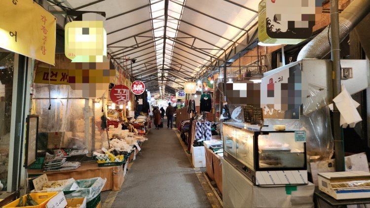 “설 명절 대목 맞나요”…물가 부담에 전통시장도 ‘찬바람’