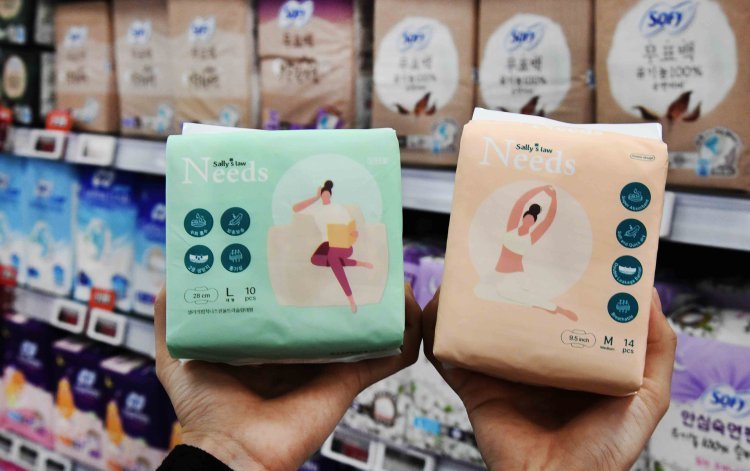 대통령이 직접 챙기자 ‘99원 생리대’ 나왔다