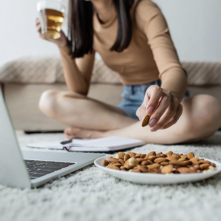 “하루 57g 아몬드의 힘”…비만 성인 몸속 염증, ‘뚝’ 떨어졌다