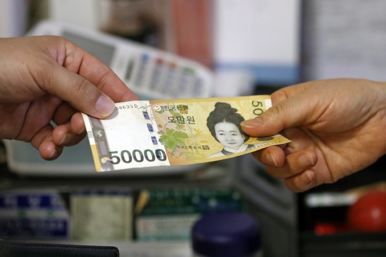 ‘지갑 속 현금’ 다시 늘었다…화폐발행잔액 210조 돌파