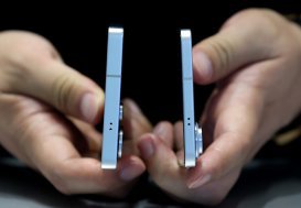 초슬림 ‘엣지’ 포기한 삼성…대신 S시리즈 더 얇게 나온다