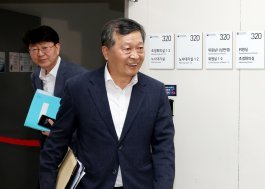 노조 “영업익 15%-상한폐지 명문화”… 사측 “영업익 200조 넘으면 추가 배분”