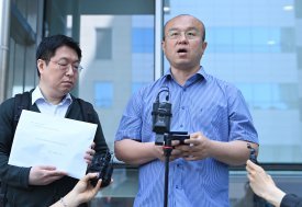 삼성전자 주주단체 “영업익 연동 성과급은 ‘위법’…강제 협약 체결시 소송”