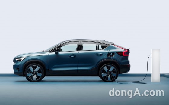 Volvo Korea to launch electric car 'C40 · XC40 Recharge' next month... “The key to product quality and brand differentiation”: Biz N | 111197166.1