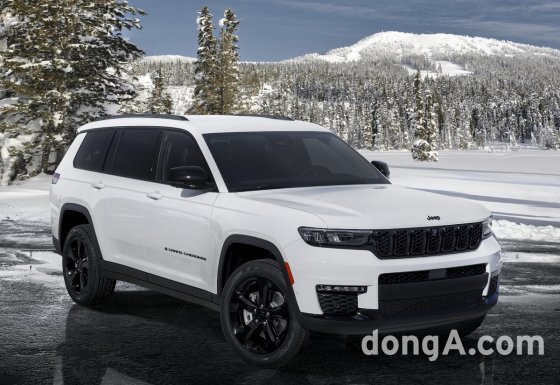 Jeep unveils 'Grand Cherokee L Limited Black Package' in the US: Biz N | 111786729.1