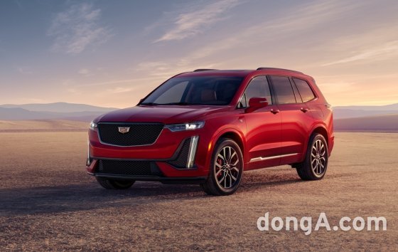 캐딜락 XT6