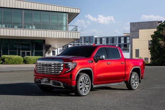 GMC 시에라는 국내 시장에서는 처음 선보이는 풀사이즈 픽업트럭이다. GM 제공