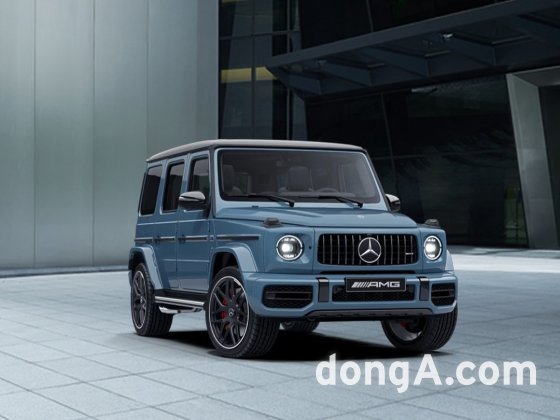 메르세데스-AMG G63 헤리티지에디션(G마누팍투어 빈티지블루메탈릭 외장 컬러)