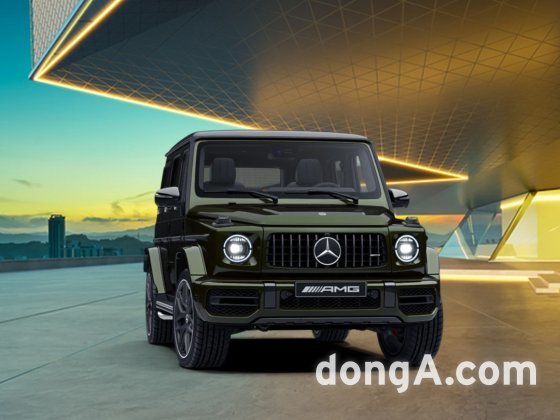 메르세데스-AMG G63 헤리티지에디션(G마누팍투어 올리브메탈릭 외장 컬러)