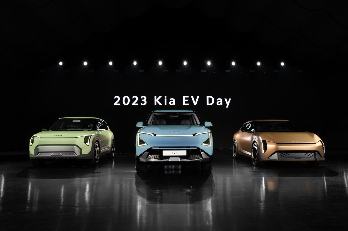 2023 기아 EV 데이에서 선보인 EV5,, EV4 콘셉트, EV3 콘셉트 등 3종을 선보였다.(기아 제공) 2023.10.12/뉴스1