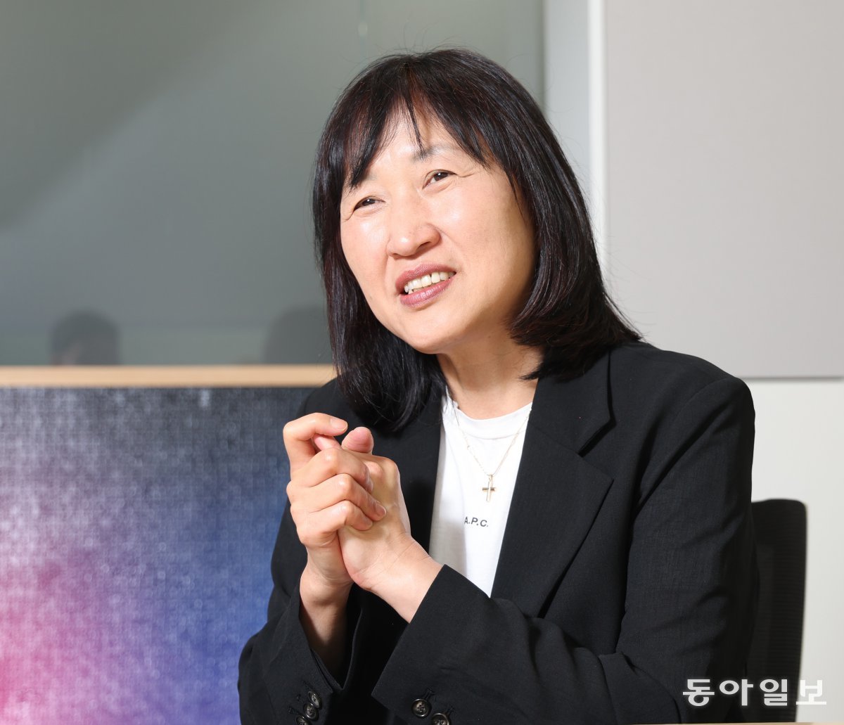 진은숙 현대자동차 ICT 혁신본부장(부사장)이 9일 서울 서초구 현대차그룹 사옥에서 본보와 인터뷰하고 있다.
김형민 기자
kalssam35@donga.com
