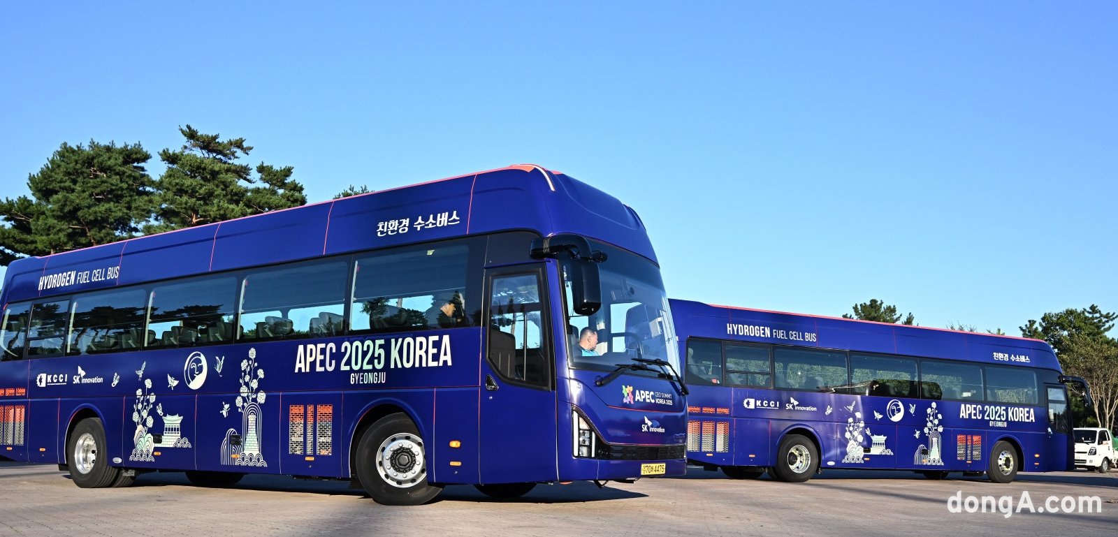 SK이노베이션이 경주 APEC 참석자들을 위해 운영하는 수소셔틀버스