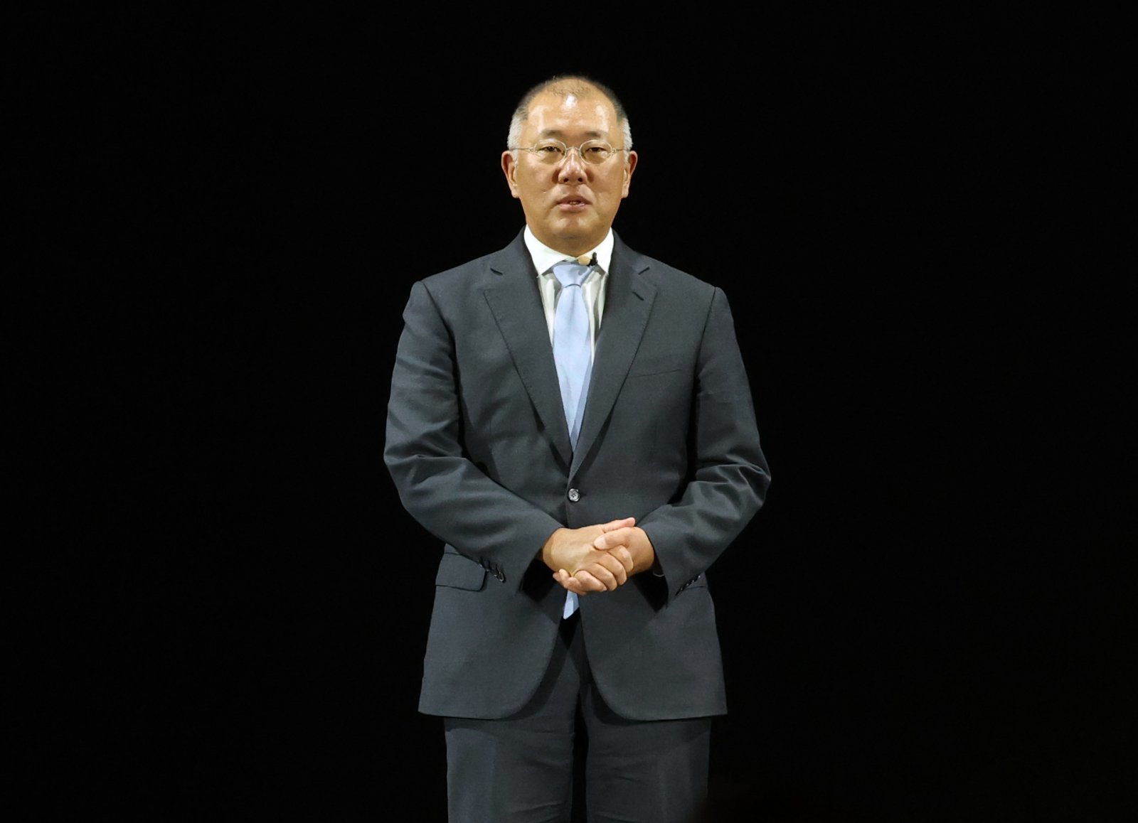 정의선 현대자동차그룹 회장이 지난달 5일 경기 용인시 처인구 기아 비전스퀘어에서 열린 ‘기아 80주년 기념식’에서 발언하고 있는 모습(자료사진). 2025.12.5/뉴스1