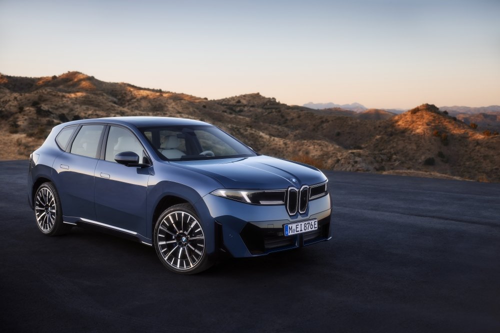 피렐리가 신형 BMW iX3의 성능 특성에 최적화된 두 가지 전용 타이어를 출시했다. 사진제공=피렐리