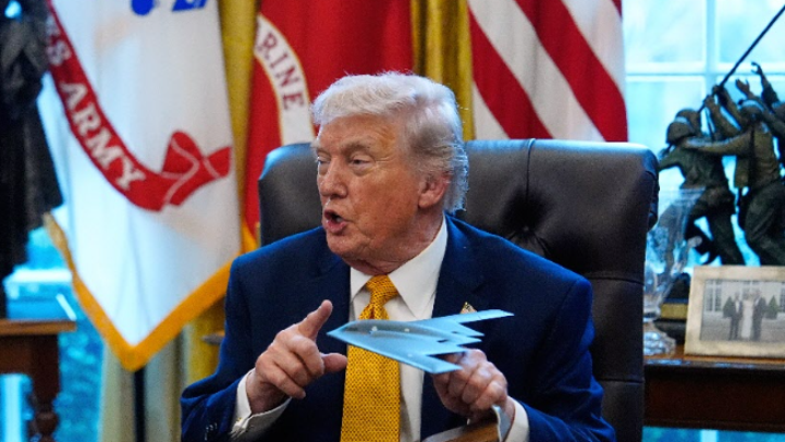 “주한미군이 지켜줘” 파병 요구한 트럼프… 靑 “상당한 숙고 필요”