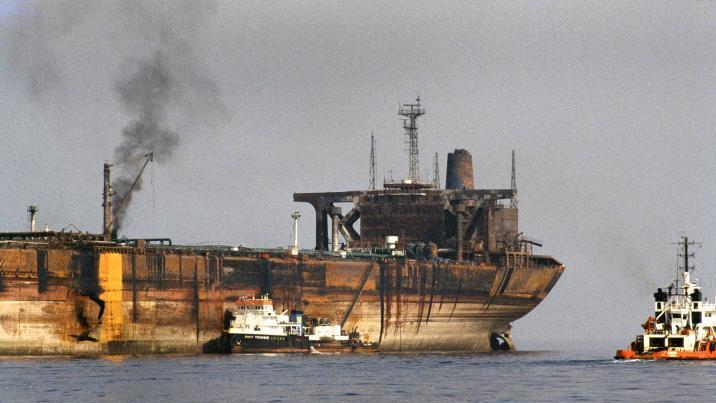 전쟁 중인데 이란 21조 벌게 해줬다…트럼프 ‘석유 카드’ 역풍