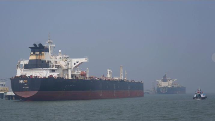 “이란 호르무즈 통행료, 배럴당 1달러…위안화-코인 결제”