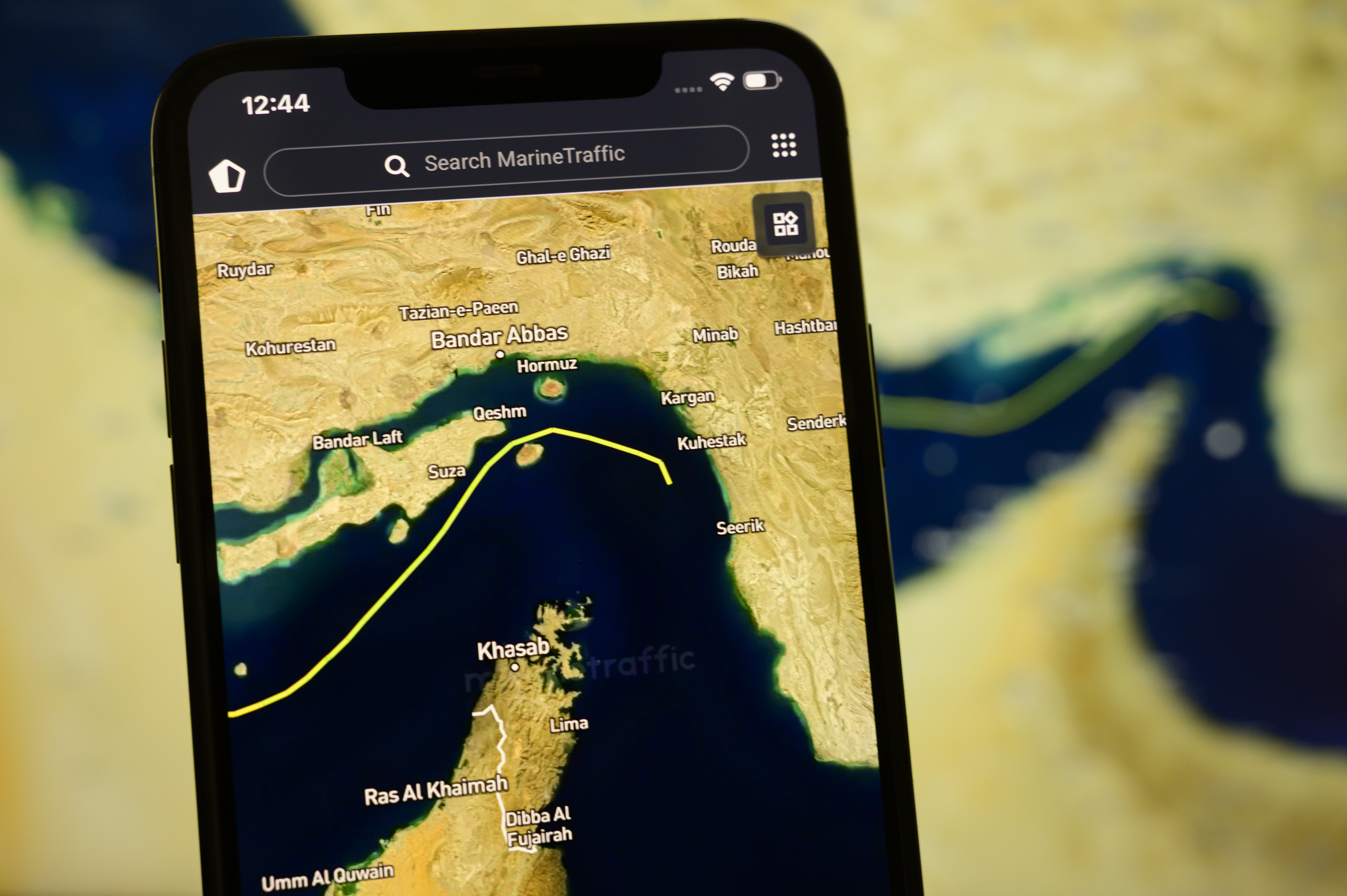 “유가 안 오른다…호르무즈 통행세, 산유국에 ‘연 20조 독박’”