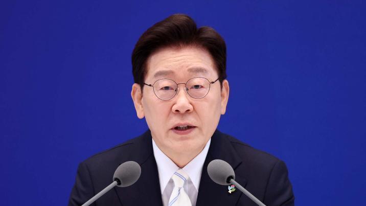 李 “한국 보유세 낮다… 7월에 세제 정리”