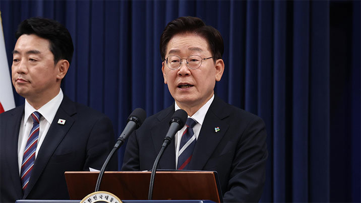 李 “우리 돈으로 방위 책임, 전작권 왜 美가 갖나”
