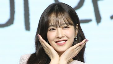 이나영 커피 ‘맥심’ 24년 만에 모델 교체…“귀여운 이미지 박보영” 발탁