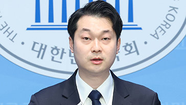 민주 김동아 ‘학폭 의혹’ 부인…“고향에 악의적 소문 돌아”