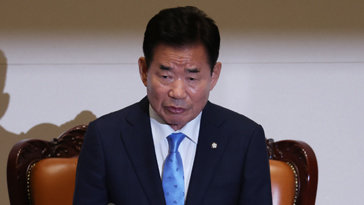“공부좀 하라” 차기 국회의장 후보들 꾸중한 김진표 現의장