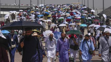 51.8도 살인적 폭염…사우디 메카 성지순례서 최소 557명 사망
