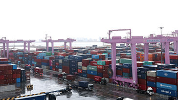 한국 수출 올 10% 증가… 日 처음 제치고 세계 5위 수출국 기대