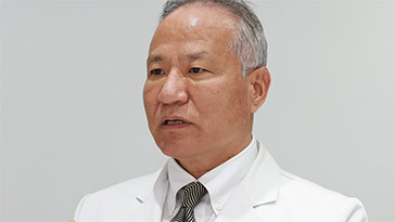 서울시의사회장 “의대생들 이젠 학교로 돌아가 해결책 찾아야”
